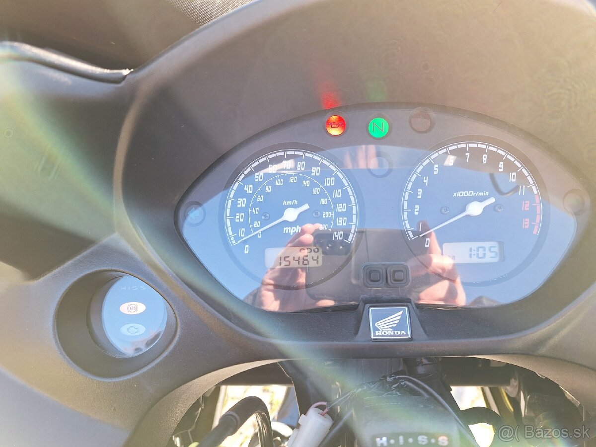 HONDA CBF 600 SA,r.v.2010 - 6