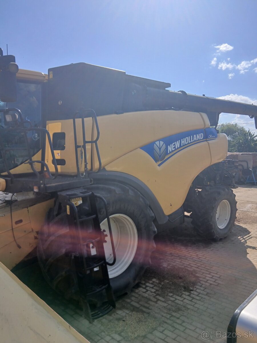 Kombajn CR 9090 - 6