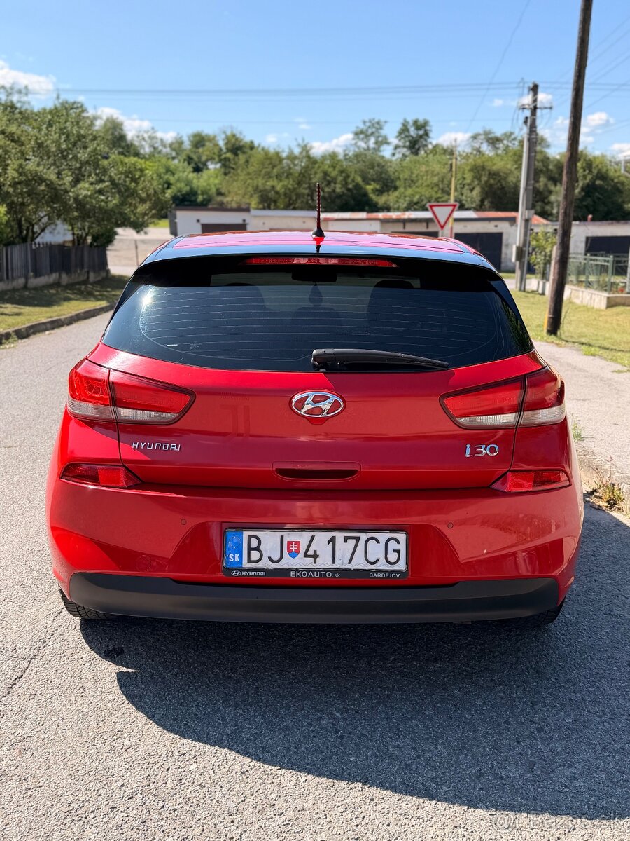 Hyundai i30 1.6 Crdi automat - 6
