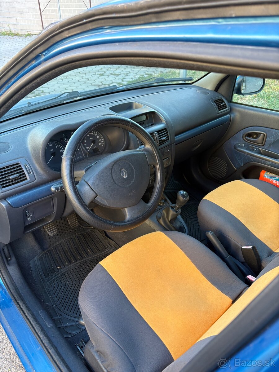 Renault Clio 1.2 benzín 2002 - 6