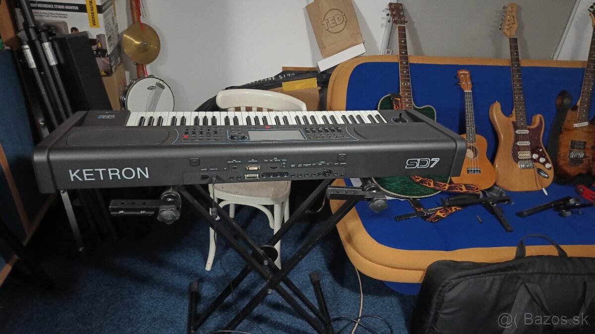 KETRON SD7 - 6