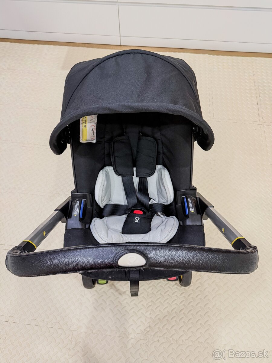 Autosedačka Doona+ so základňou IZOFIX a doplnkami - 6