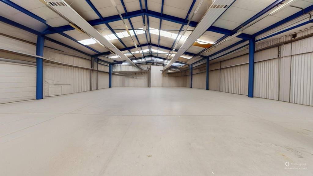 •PREDAJ•Areál s výrobnou halou a zázemím v Dubnici nad Váhom - 6