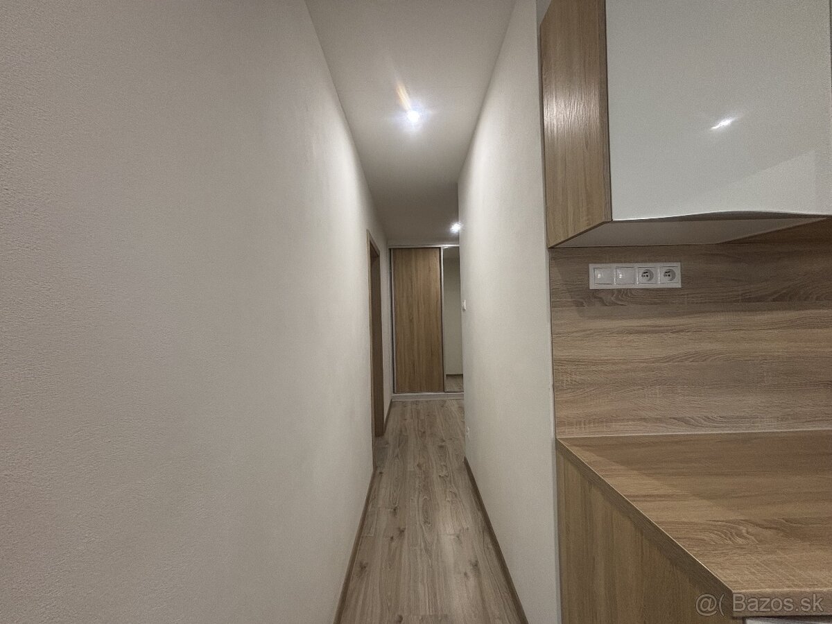 NA PRENÁJOM, KRÁSNY 2 I BYT S BALKÓNOM, POPRAD - 6