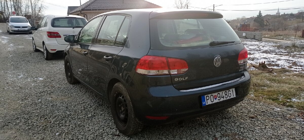VW GOLF 1.6 TDI DSG - 6