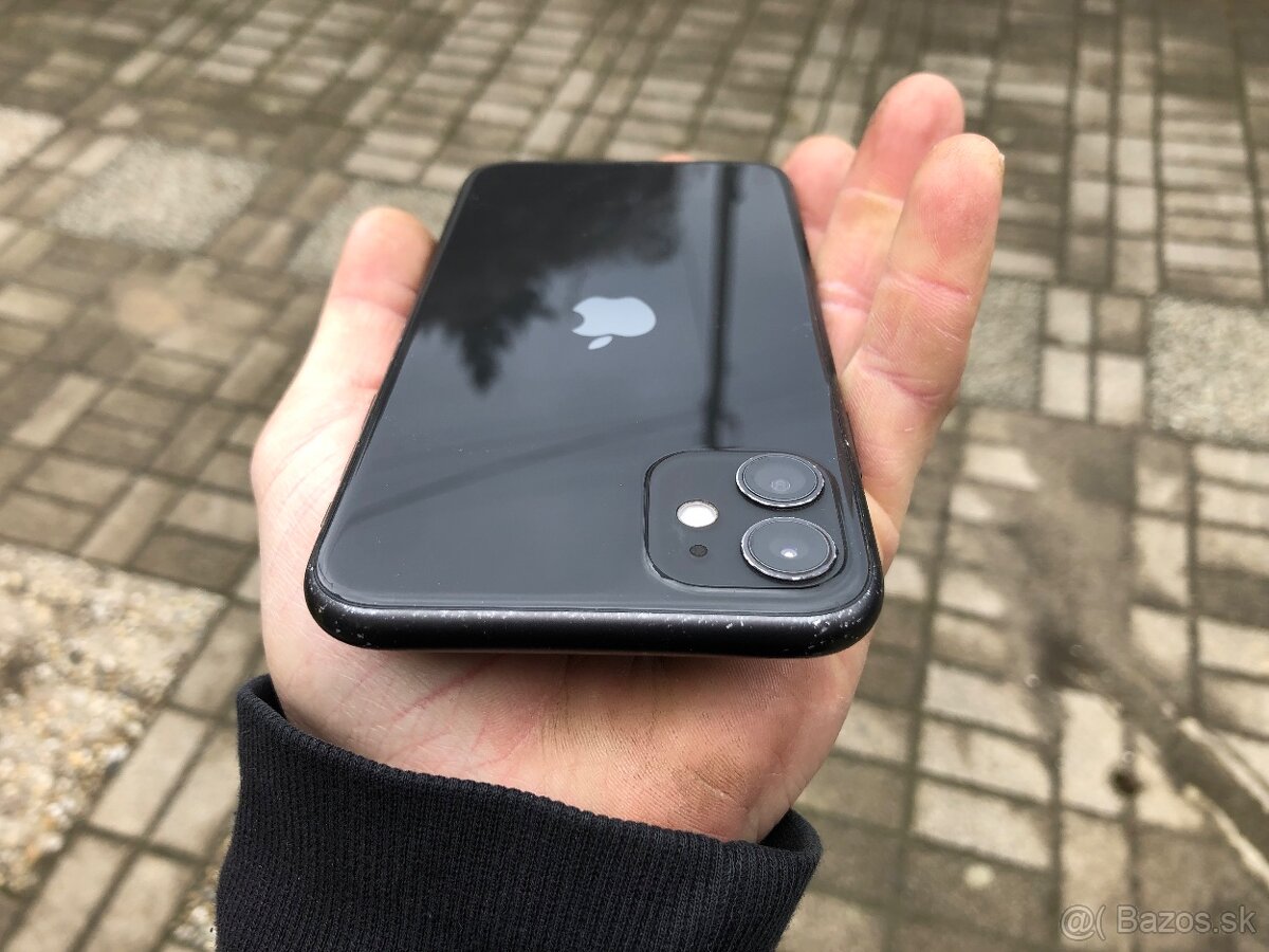 Predam iphone11 128gb 97% zdravie baterie - 6