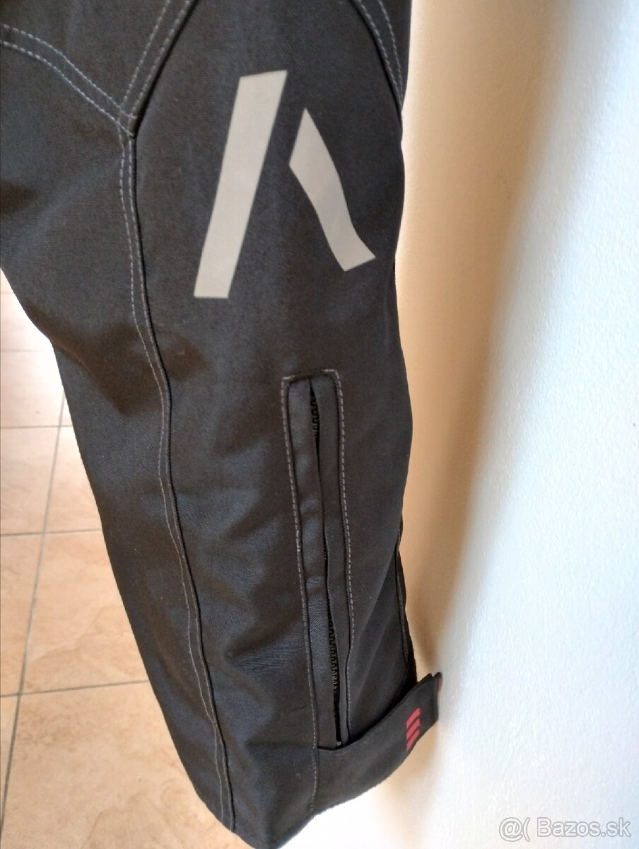 Predam textilne nepremokavé moto nohavice 2XL 106cm - 6