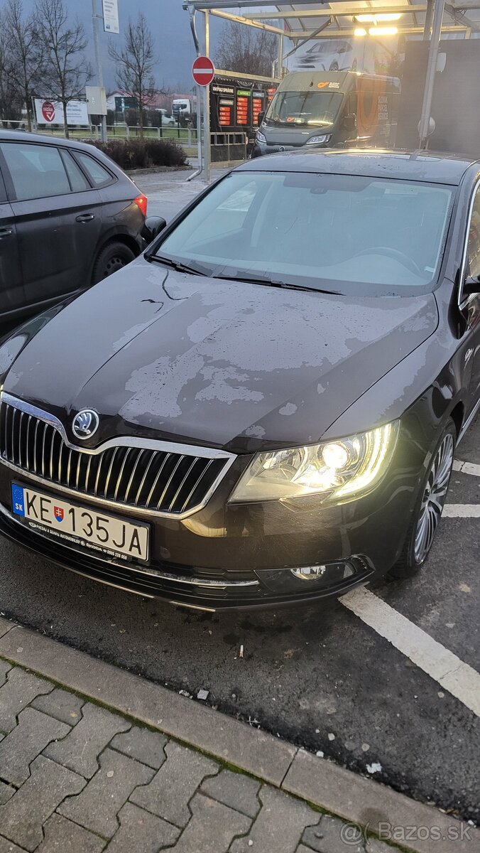 Škoda Superb 2.0 TDI CR 4x4 - 6