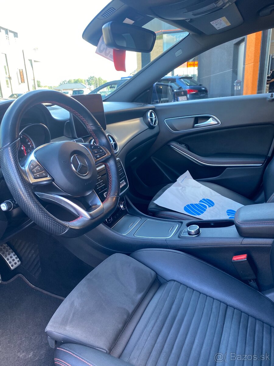 Mercedes-Benz CLA 180 - 6