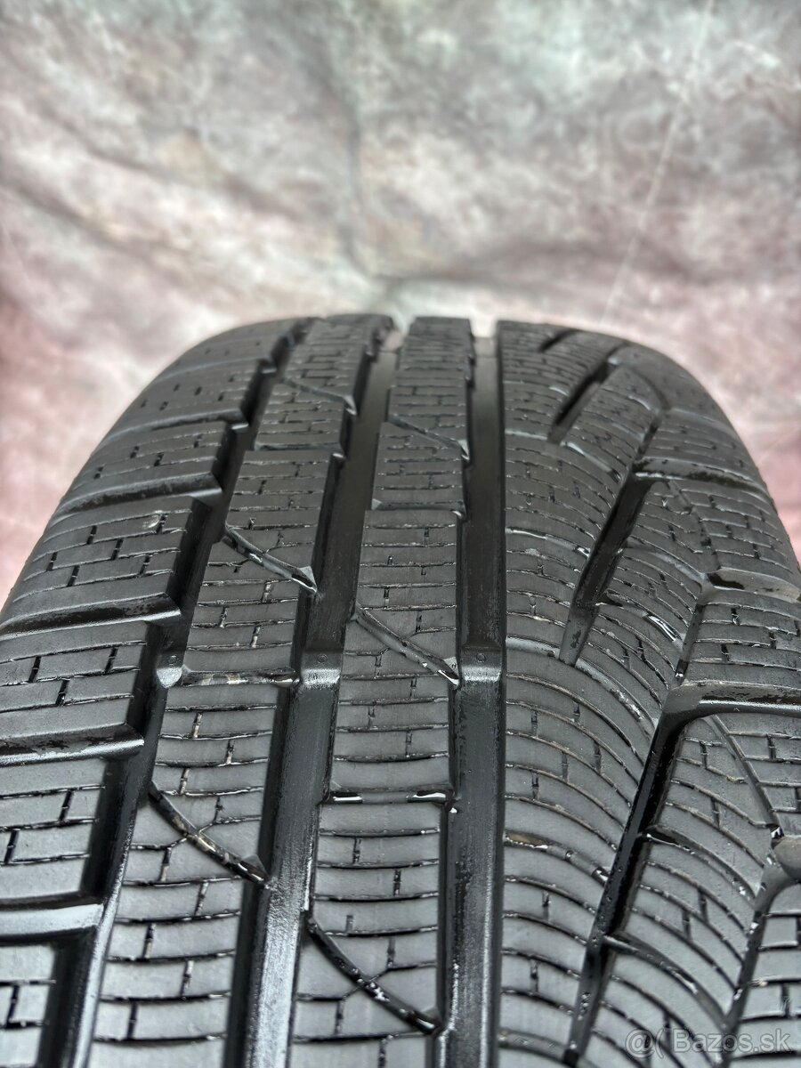 Zimní top sada New Tiguan 235/55R18 104H - 6