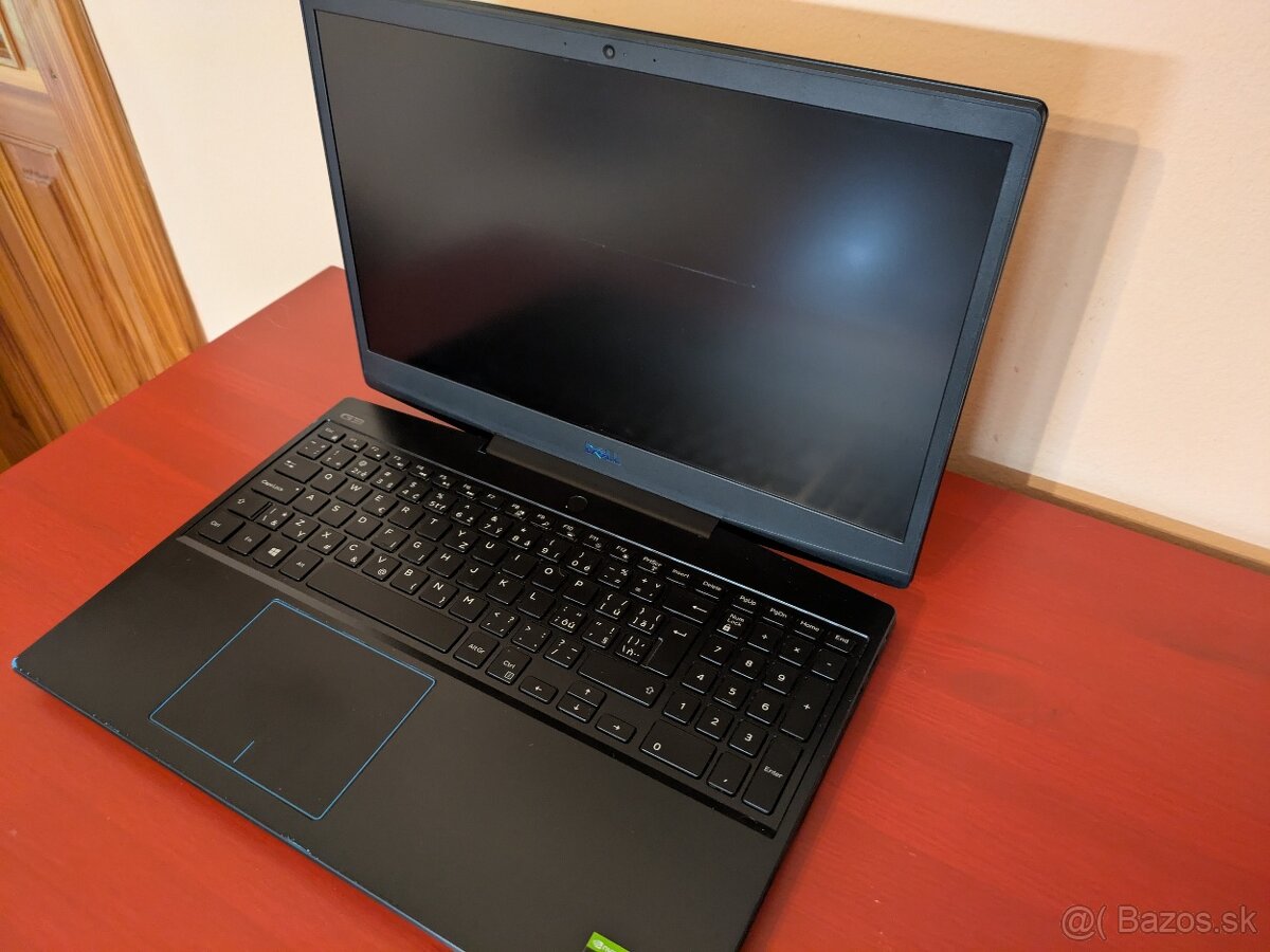 Herný notebook DELL G3-15 - 6