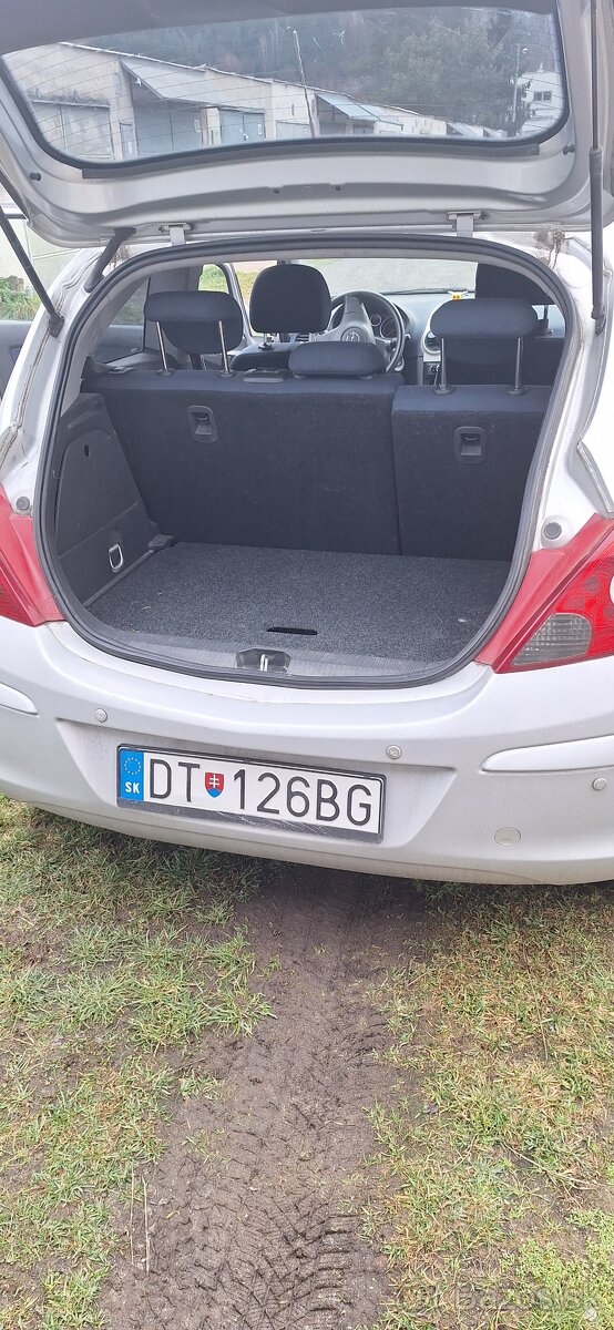 Opel Corsa - 6