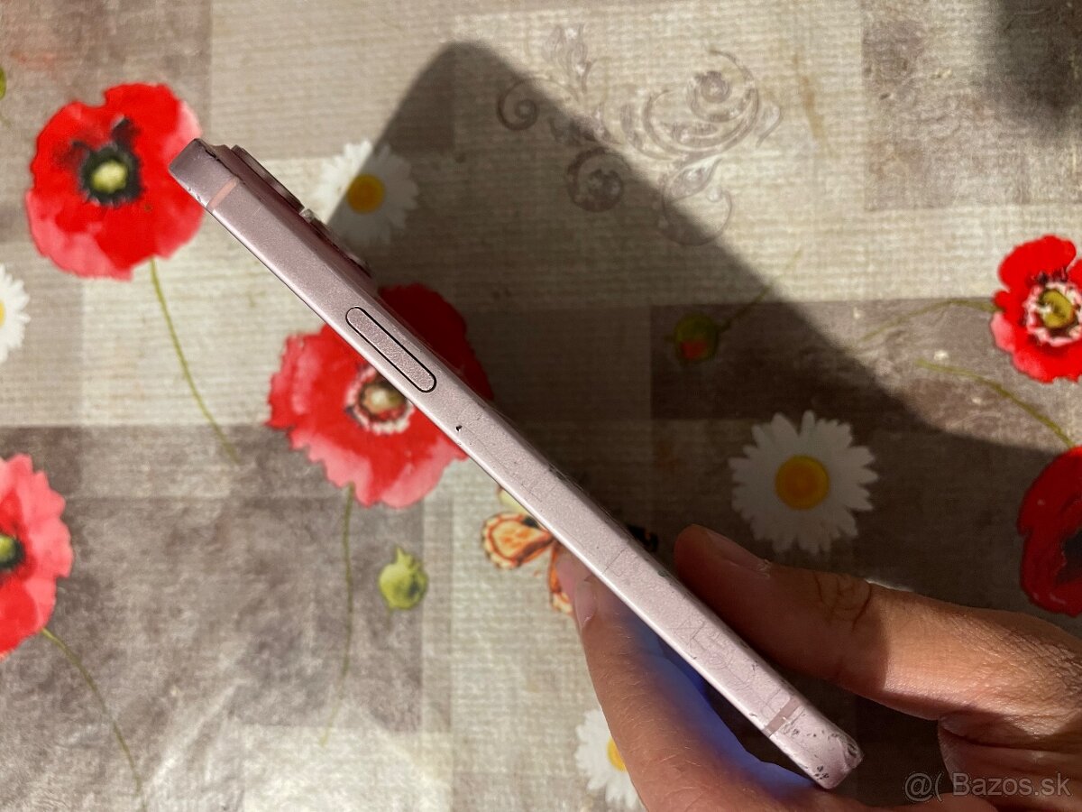 iPhone 15 Zablokovany - 6