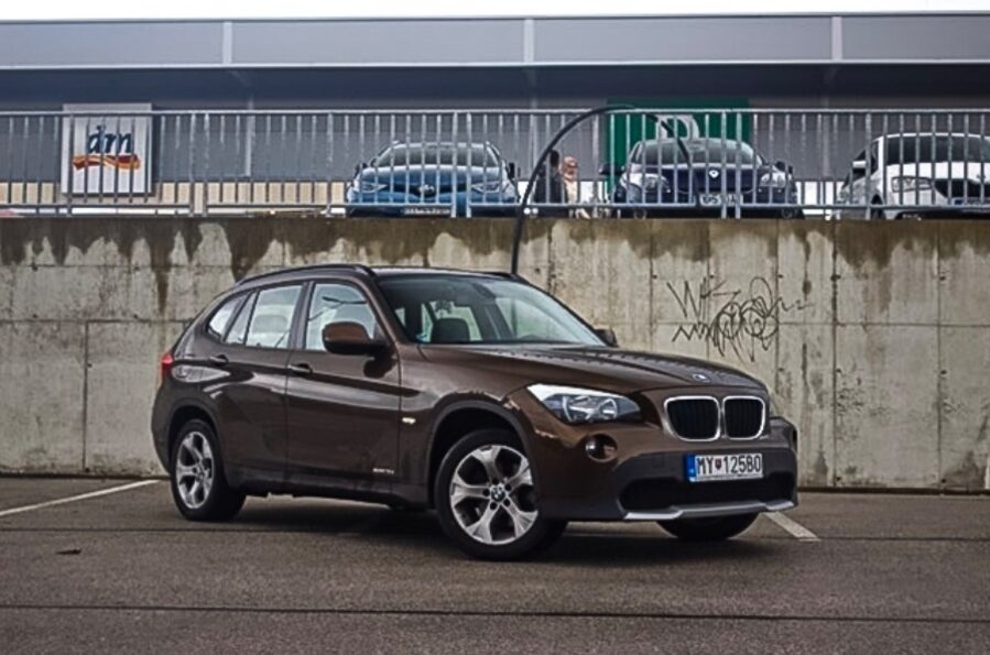 BMW X1 r.2010 , 110kw 4x4 - 6