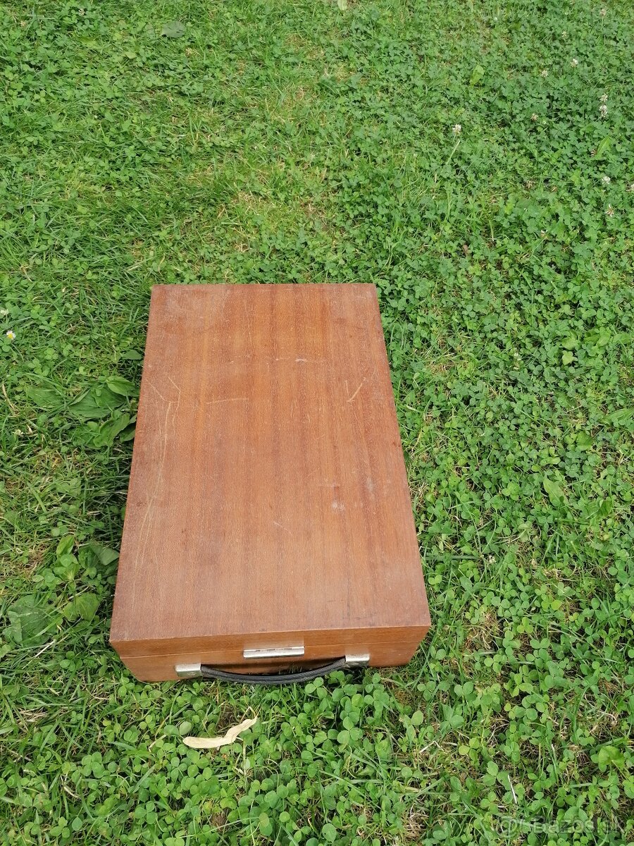 Kotúčový magnetofón B 57 - 6