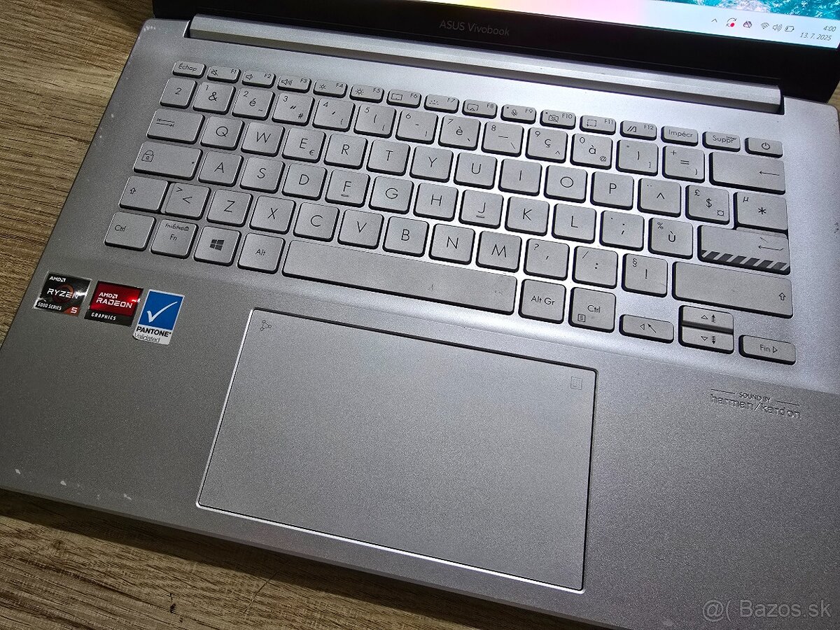 Asus Vivobook PRO 14 OLED s 8gb ram ryzen 5 procesorom 5 gen - 6