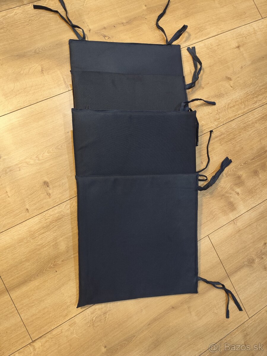 Jedálenský stôl so stoličkami - 6