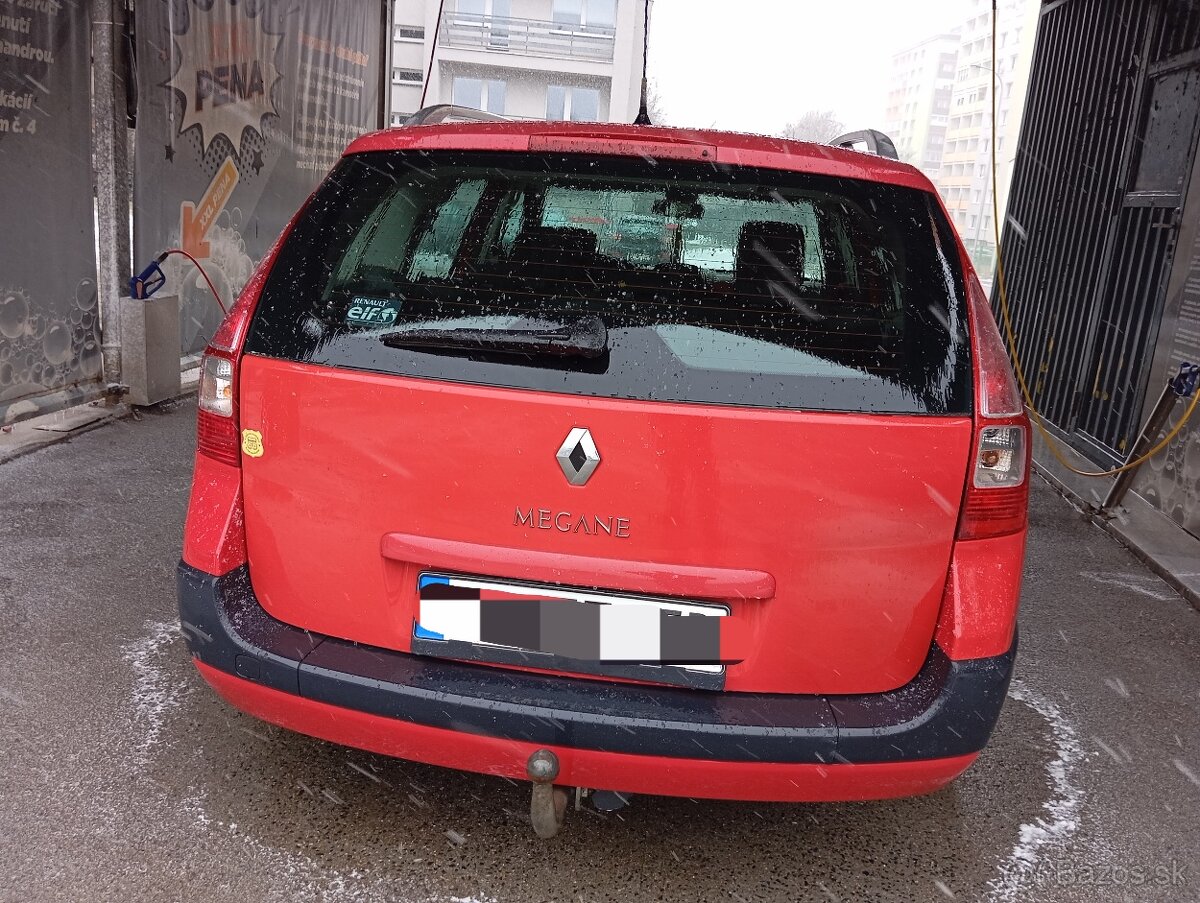 Predám Renault Megane 2 .1,4 72kw benzin - 6