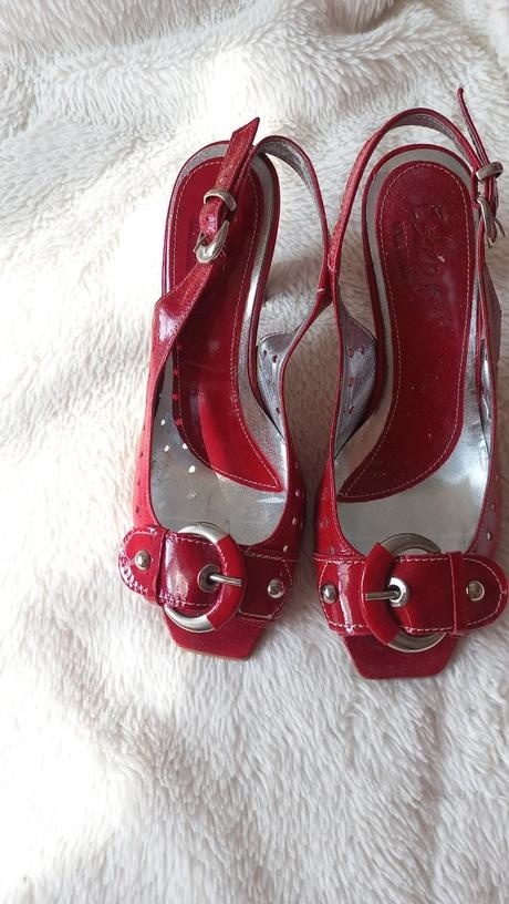 Krajkové šaty+sandáliky grátis - 6