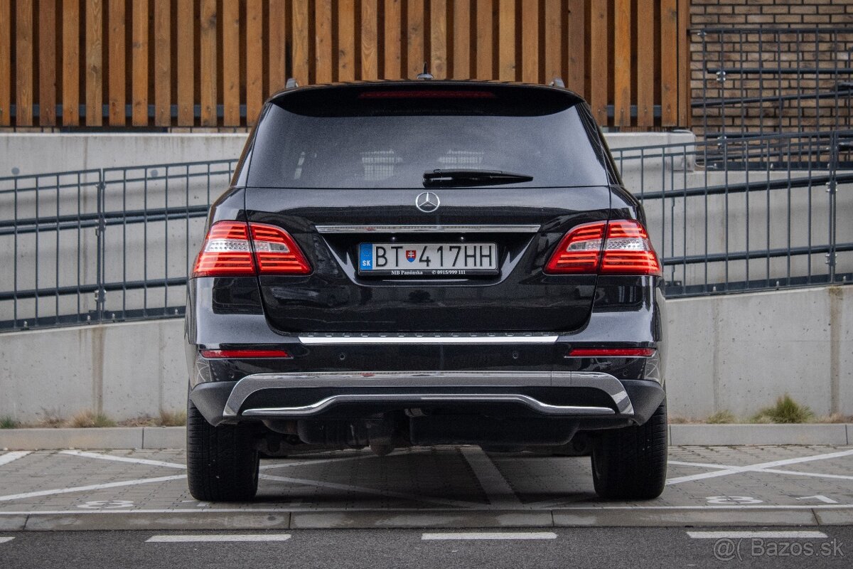 Mercedes-Benz ML 350 BLUETEC 4MATIC - 6
