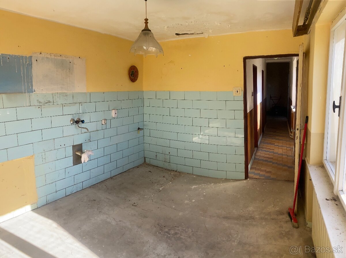 PREDAJ RD JELŠOVCE, POZEMOK 782 M2 - pôvodný stav - 6