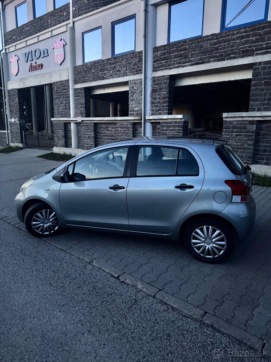 Yaris 1.33 - 6