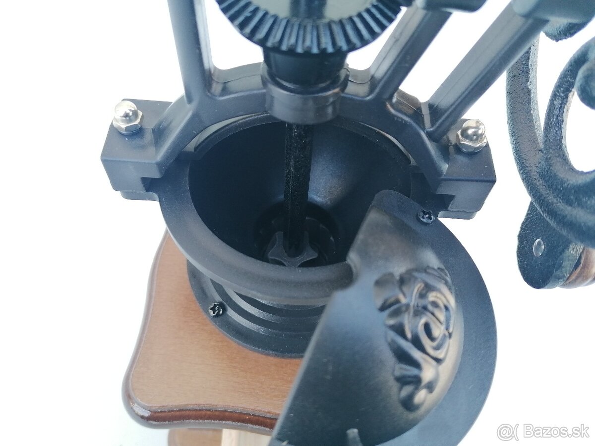 Predám veľký starý mlynček - 6