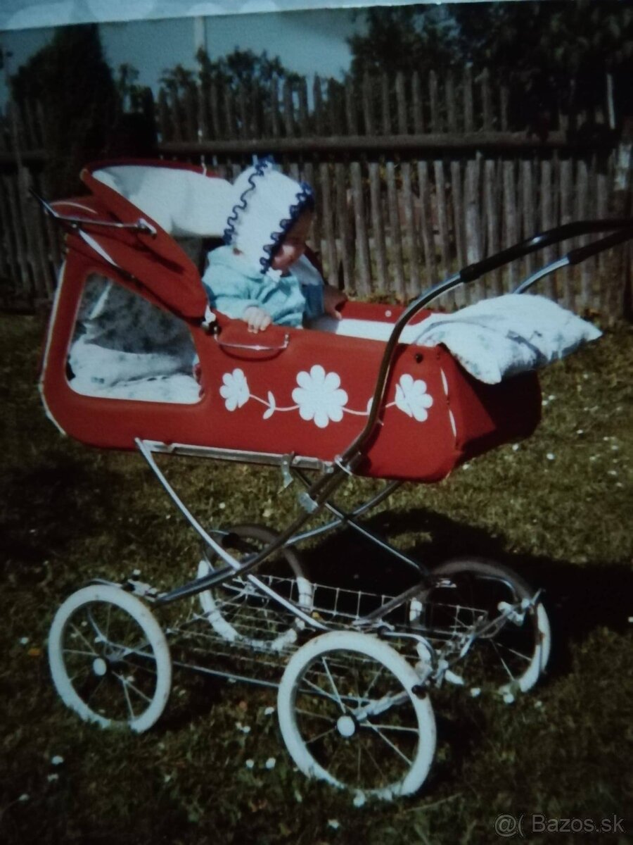 Retro kočík, starý nostalgický Zekiwa. - 6