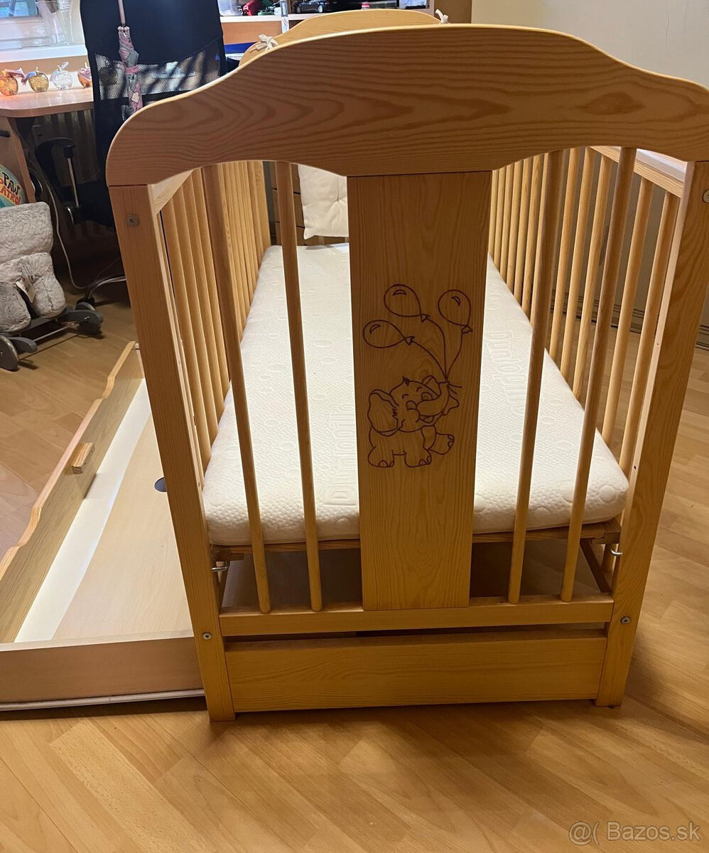 Detská postielka aj s matracom - 6