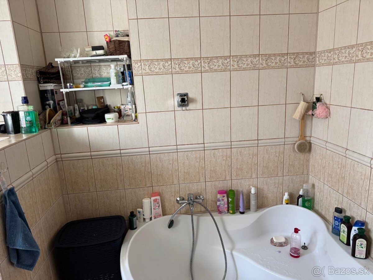 2- izbový byt s balkónom vo Vrútkach - 6