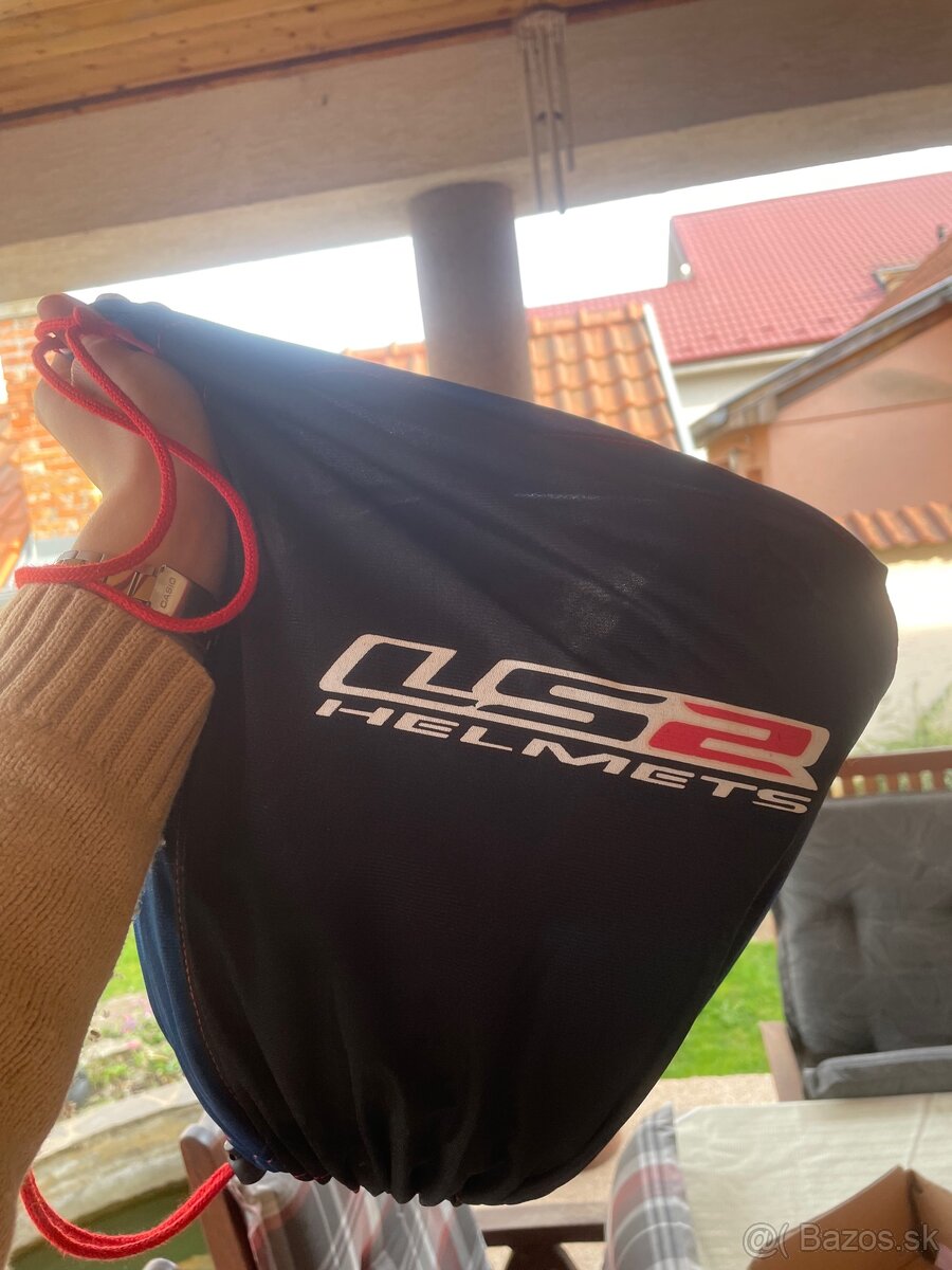 Prilba na motorku LS2 - 6