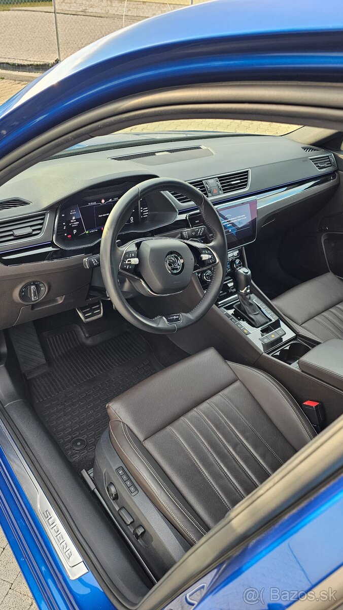 Škoda Superb Combi L&K, TDi 4x4, 147 kW, DSG7, 2021, Webasto - 6
