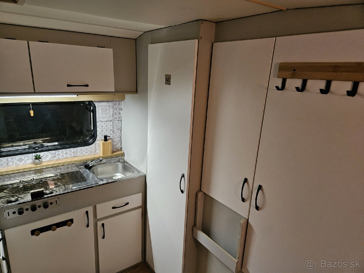 Predám krásny prerobený karavan treba vidieť - 6
