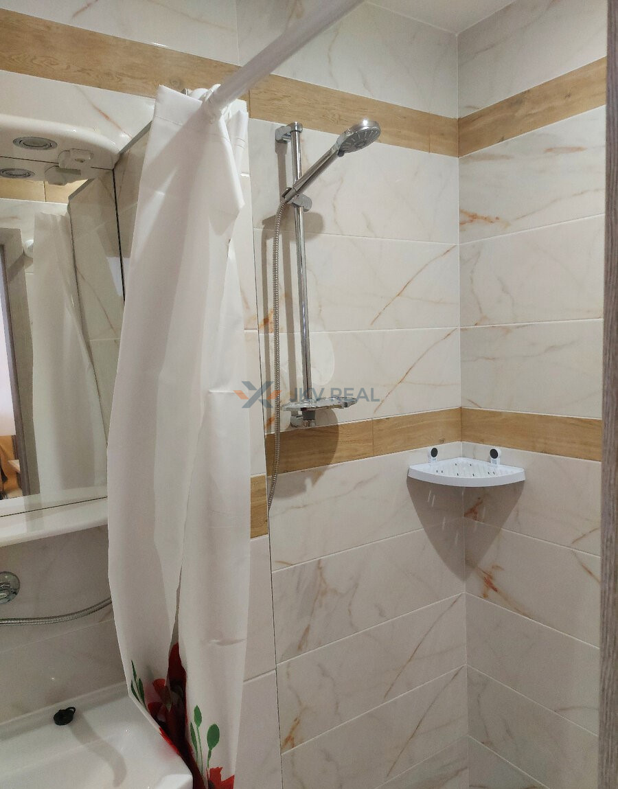 Prenájom 1,5 izbového bytu v RD - 6