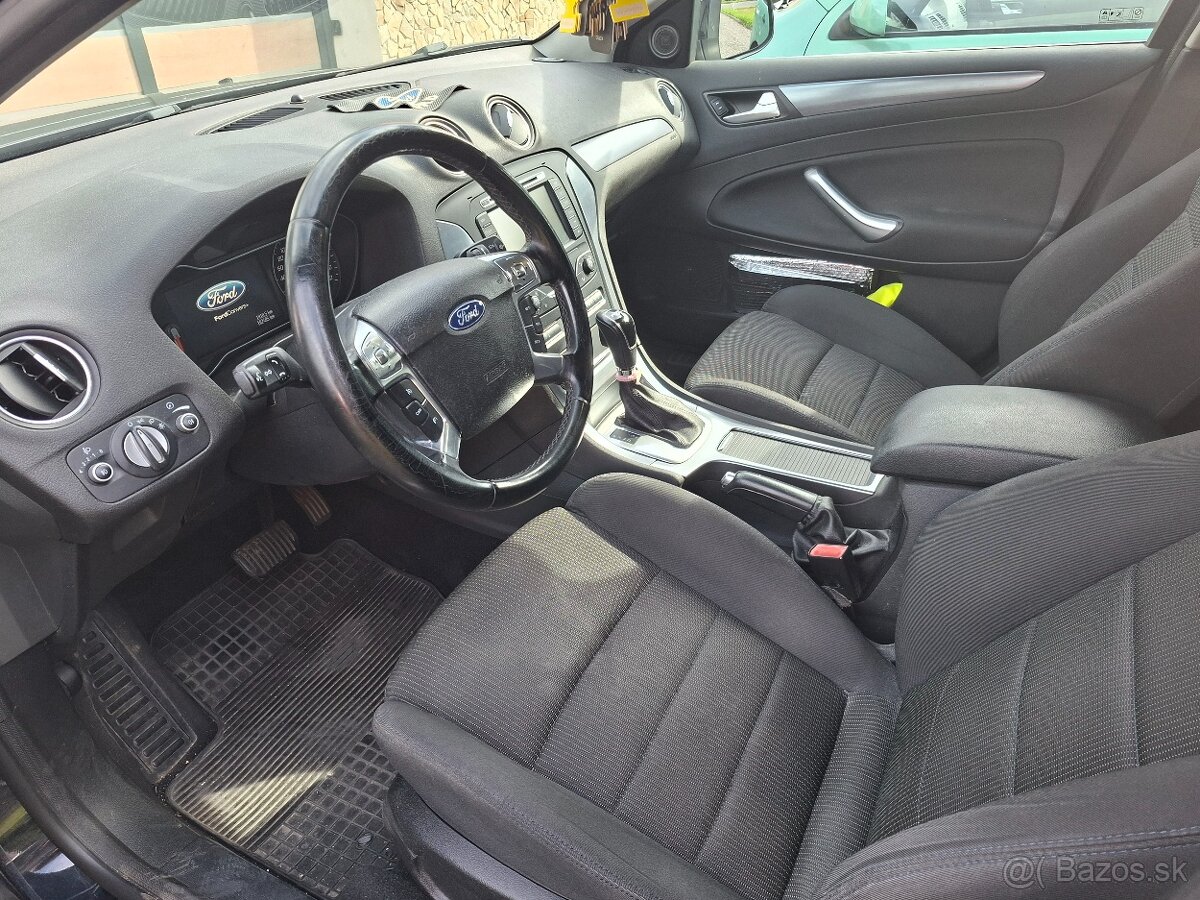 Ford mondeo combi 2L 120kw r.2011 - 6
