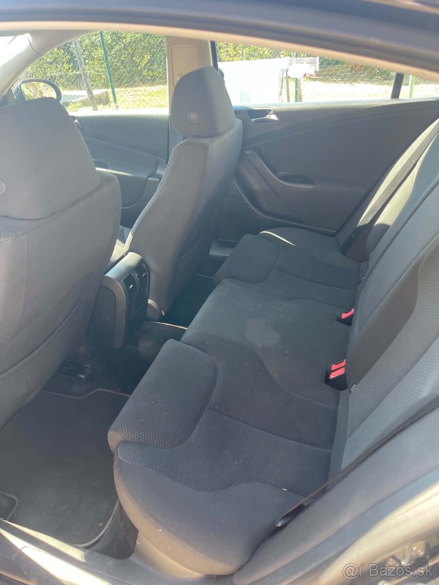 Passat 1.6 FSI - 6