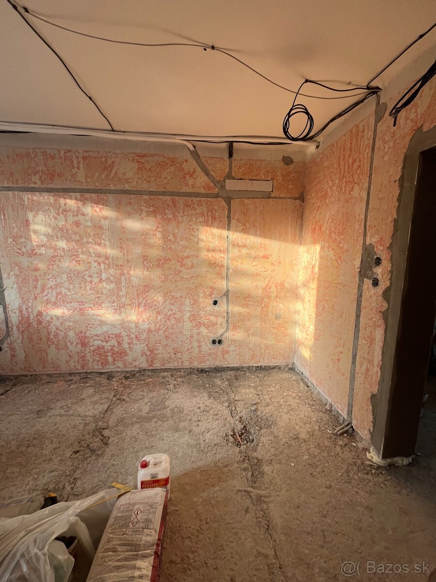 Rekonštrukcia domu / bytu - 6