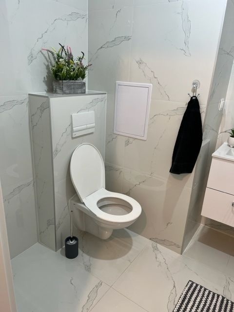 2 izb. byt,po kompletne NOVEJ rekonštrukcii, ZVOLENSKÁ ul. - 6