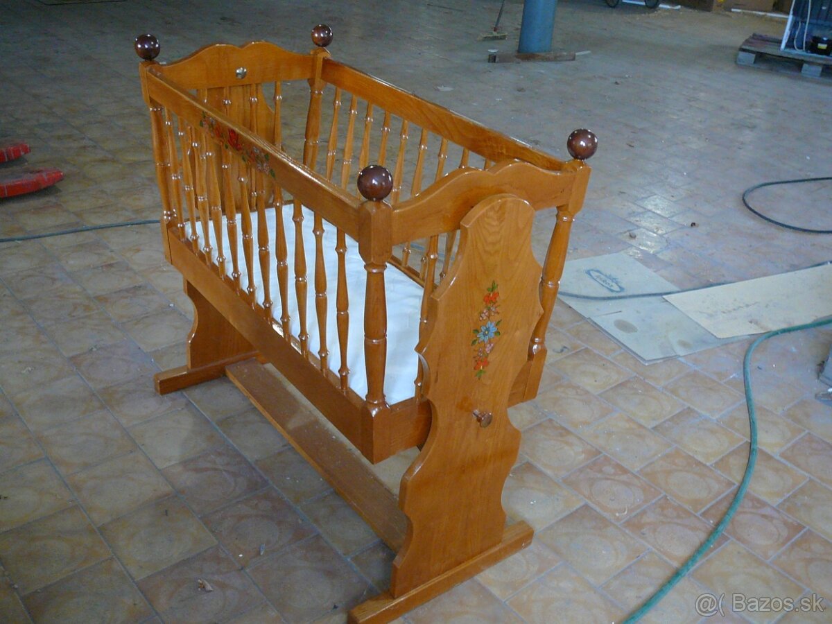 Predám zánovnú detskú kolísku. - 6