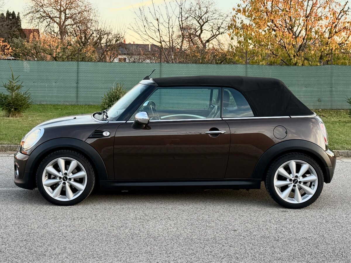 Mini Cooper Cabrio 1.6 • Benzín • 2011 • - 6
