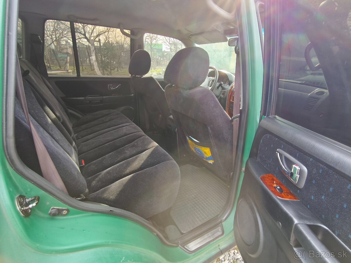 Hyundai Terracan - 6