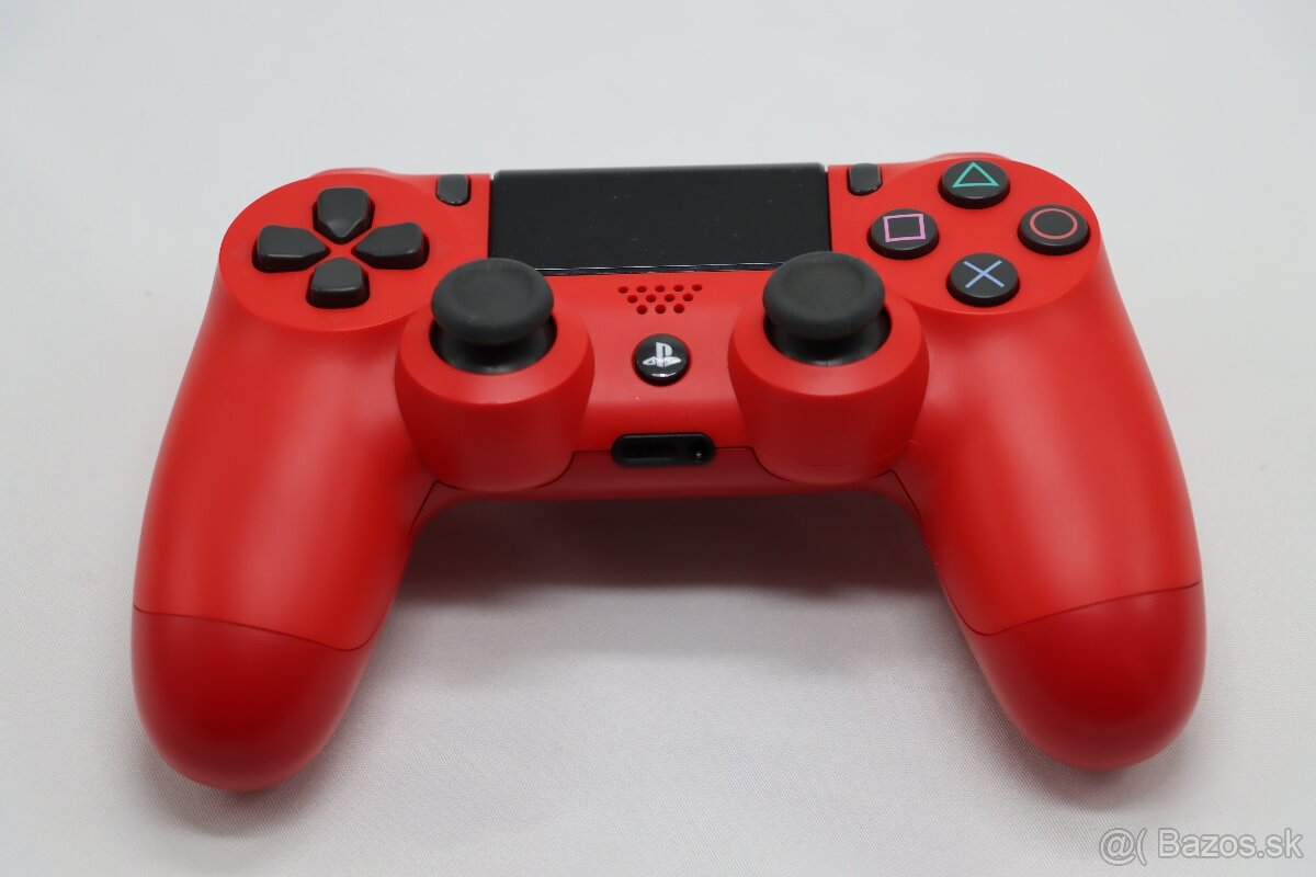 PS4 CUH-1216A + červený DualShock 4 - 6