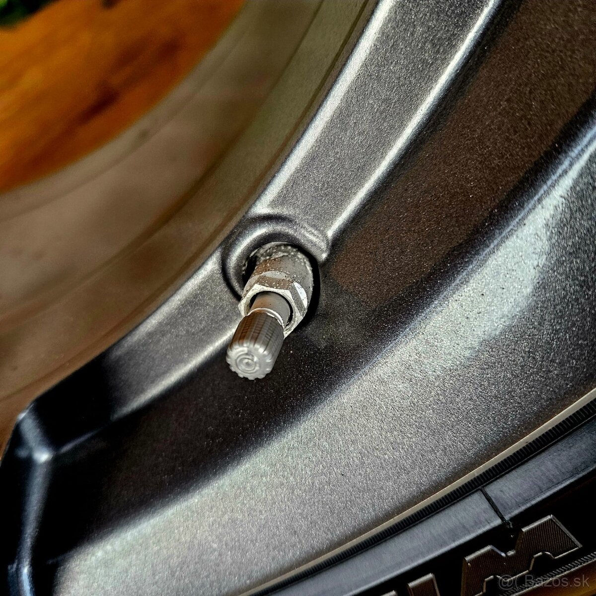 R19 5x108 Jaguar F-Pace + 255/55R19 - 6