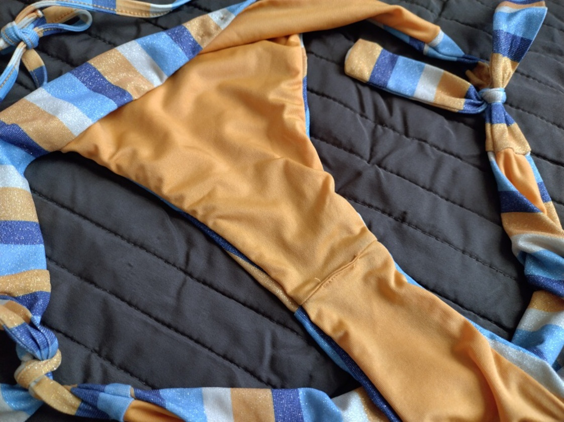 NOVE Calzedonia trblietave pasikave bikini - 6