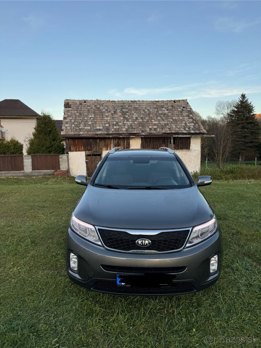 Kia Sorento 2.2 CRDI 4x4 A/T6 RV2015 - 6
