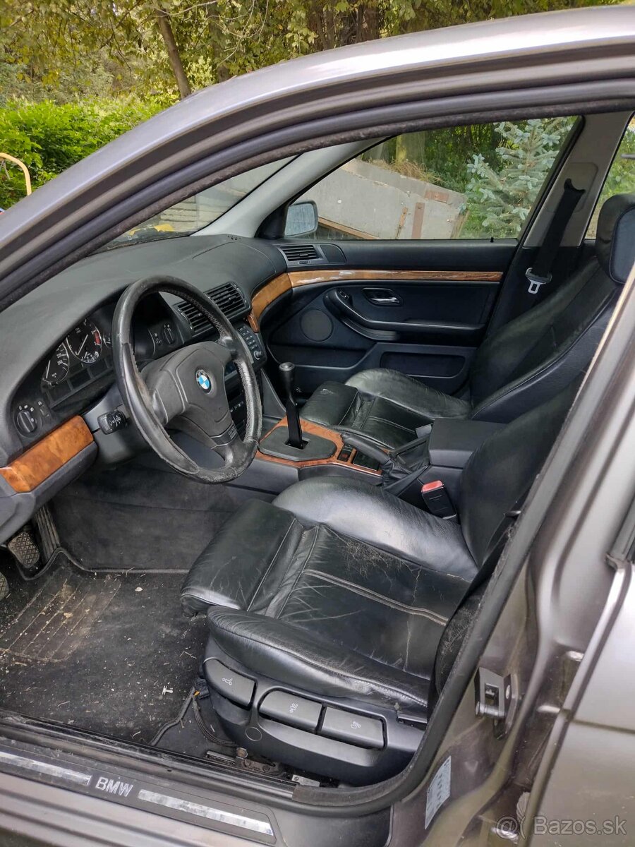 BMW E39 520i - 6