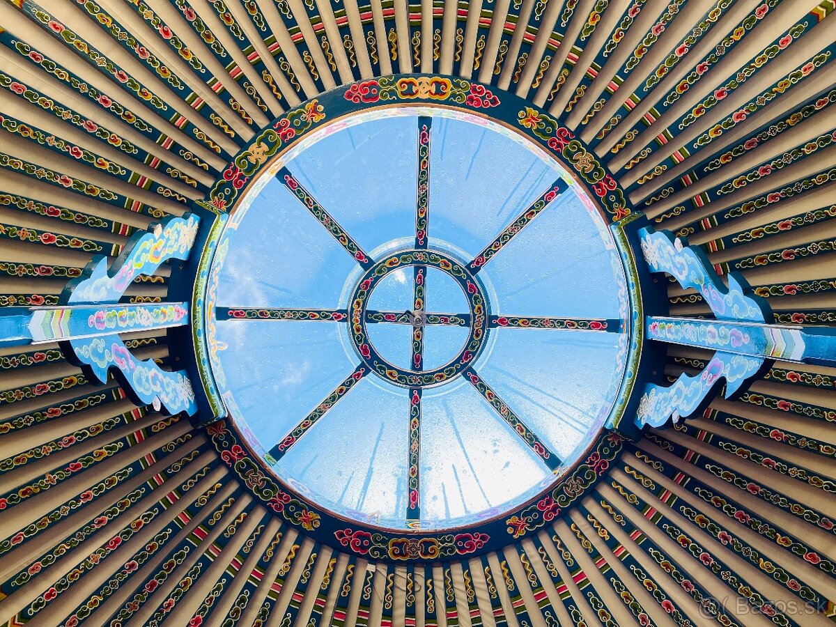 Celoroční Mongolska jurta - 6