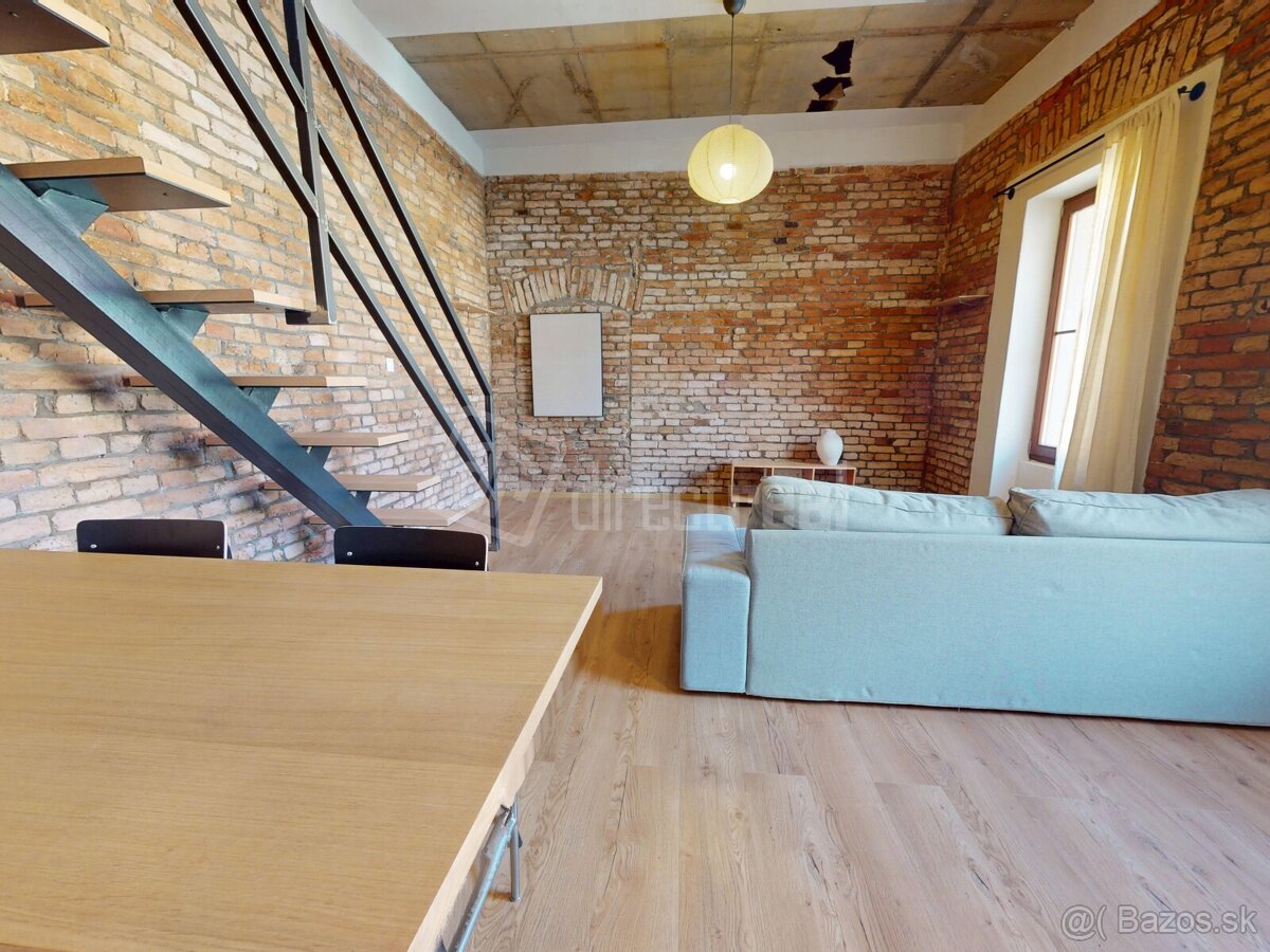 Nádherný 3-izb byt v meštianskom dome s parkovacím mi… - 6