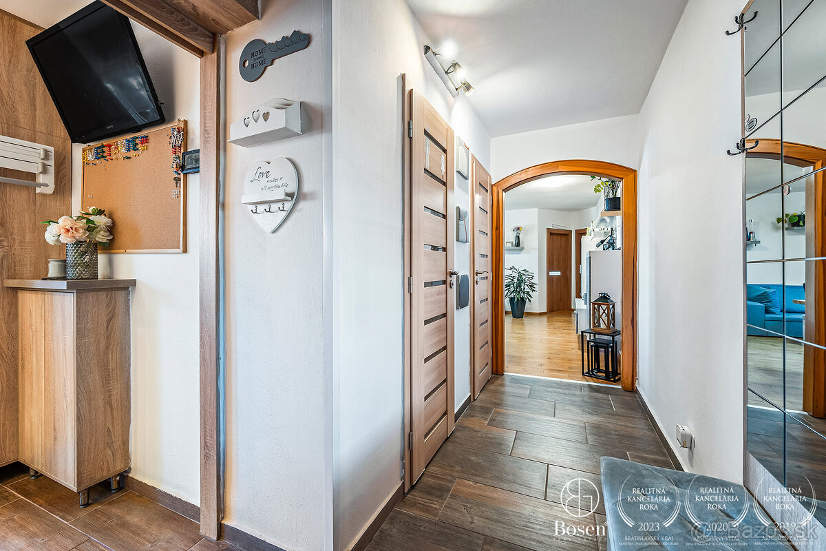 BOSEN | Slnečný 3-izbový byt s balkónom v Hranovnici - 6