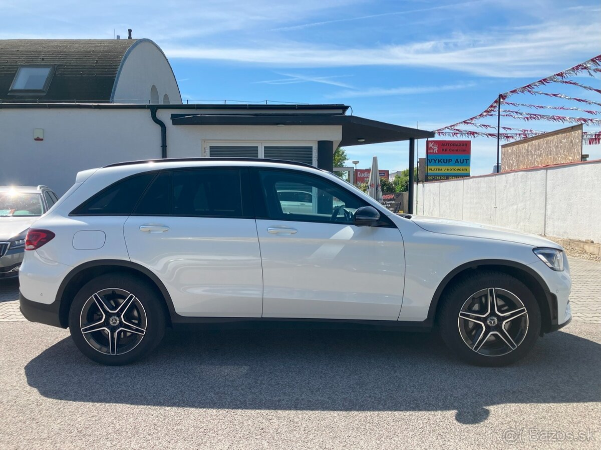Mercedes-Benz GLC SUV 300 e 4MATIC A/T 155kW, A9, 5d - 6
